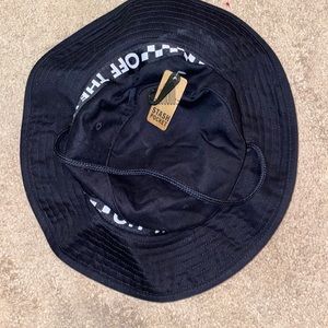 Off the wall bucket hat